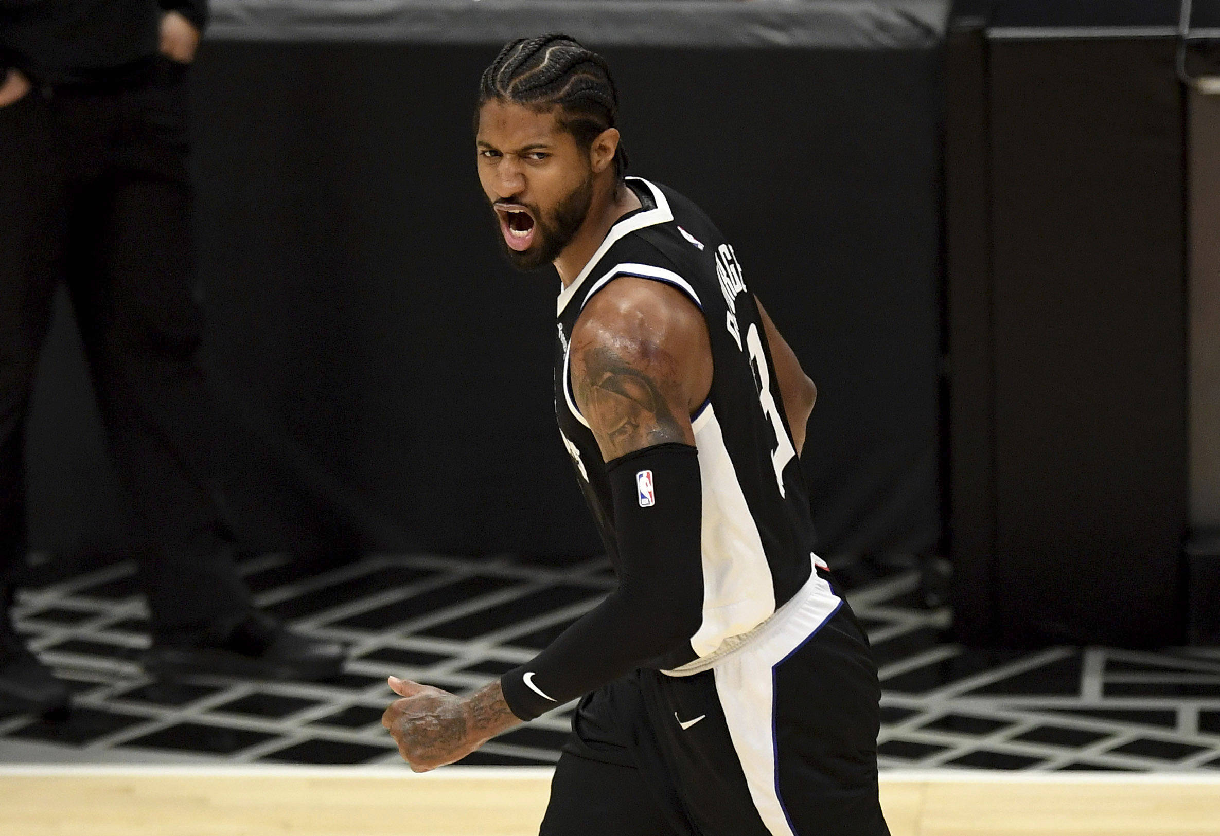 超自由爽快动作射击roguelike手游《无序次元》“起航测试”